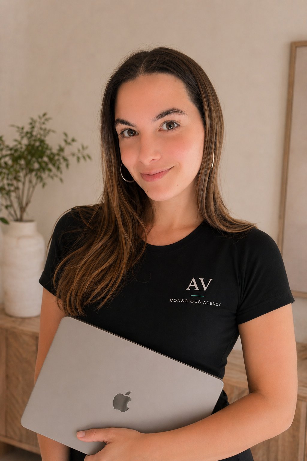 Ana Laura Vital — Fundadora AV Conscious Agency